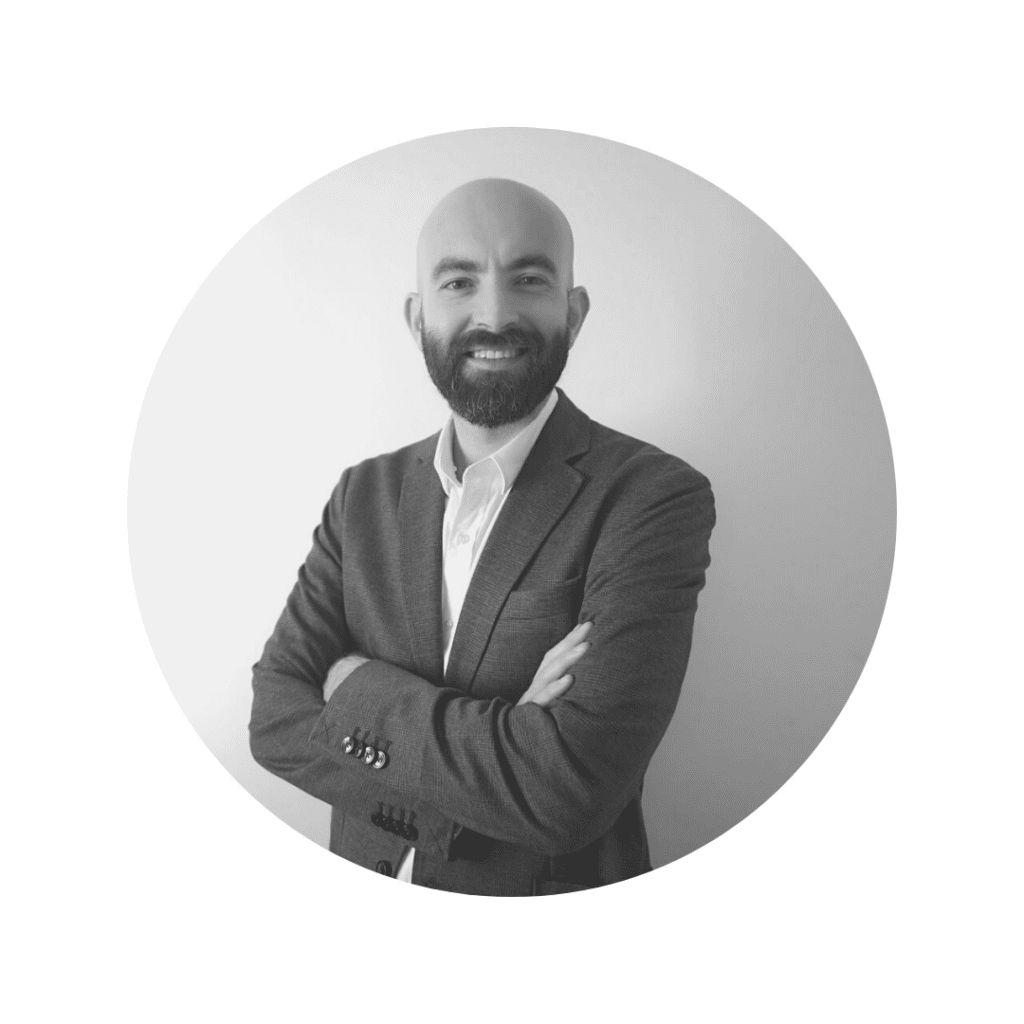 Rafael Mellado, contabilidad en CEMA Baterías