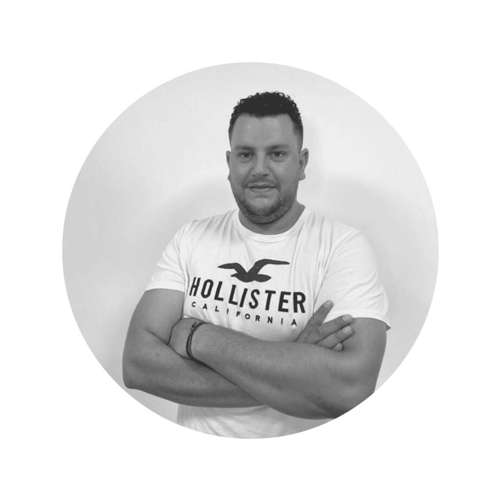 Manuel Jesús Escaso, departamento de diseño en CEMA Baterías